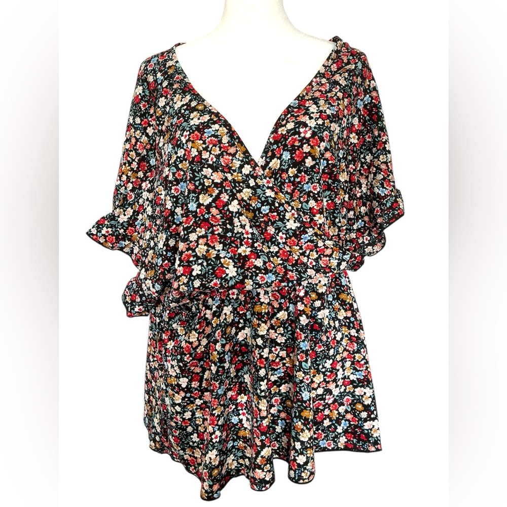 Floral Wrap Top by SHEIN 1 XL NWOT